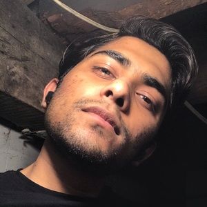 Meet your Posher, Anaz